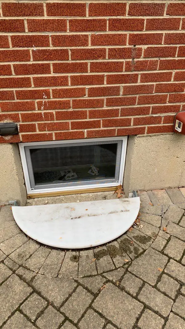 Window Well Replacement
