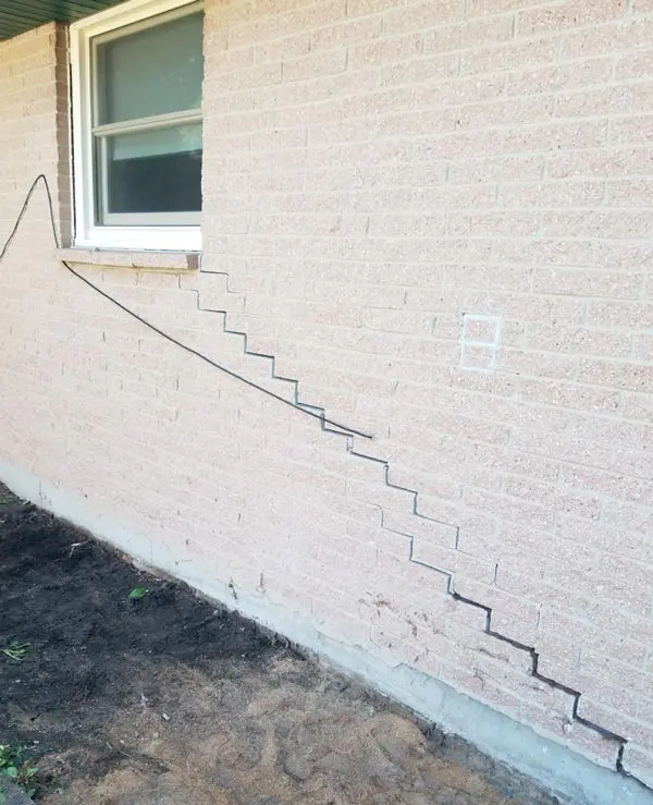 When your home is resting on unsuitable soil, it will settle and could lead to foundation failure or collapse. Learn the methods that can fix this problem. signs that a house will collapse